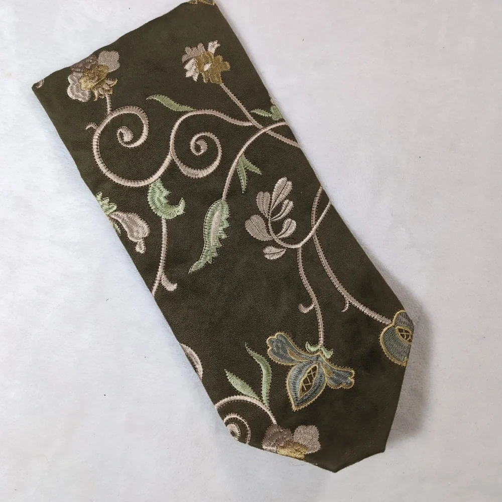 Embroidered Floral Wine Bag Gift Bag Olive Green Reusable Fabric Hostess Carrier
